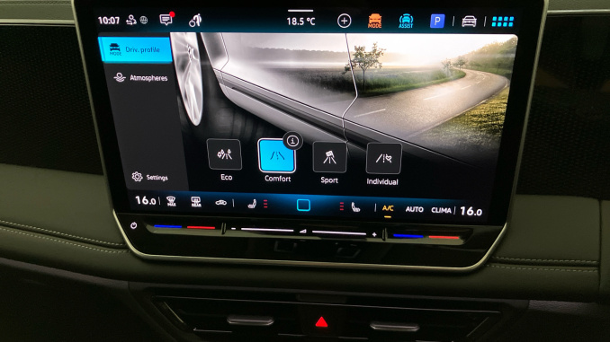 Volkswagen Tiguan 1.5 eTSI Match 5dr DSG Petrol Estate - Image 31